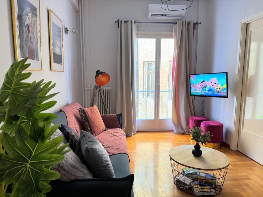Downtown Cute Apt In The Heart Of Plaka 雅典 外观 照片